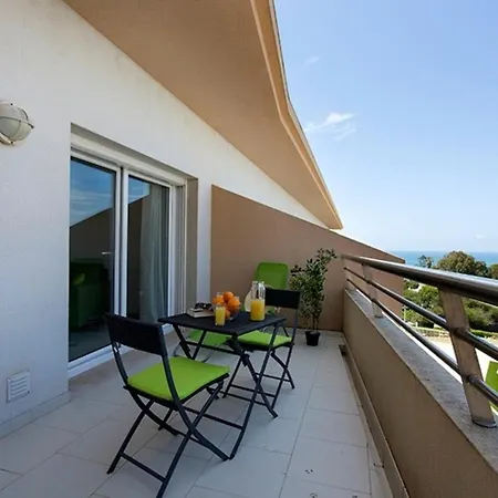 Albufeira - Apartment - Sleeps 4 - Pool - Seaside