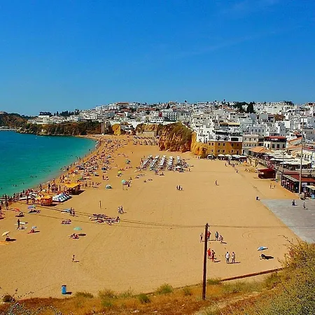 Albufeira - Apartment - Sleeps 4 - Pool - Seaside *