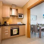 - - Sleeps 4 - Pool - Seaside Appartamento *